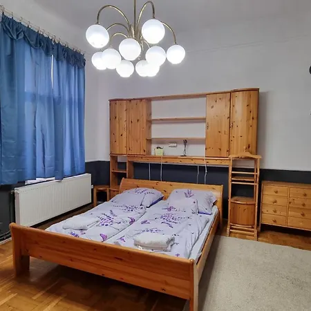 Centrum Panzió 3* Debreţin